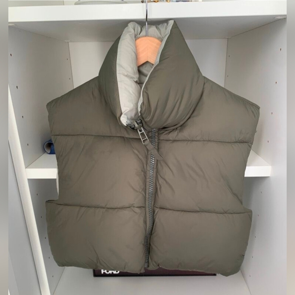 Zara Olive Green Puffer Vest with Light Gray Lining